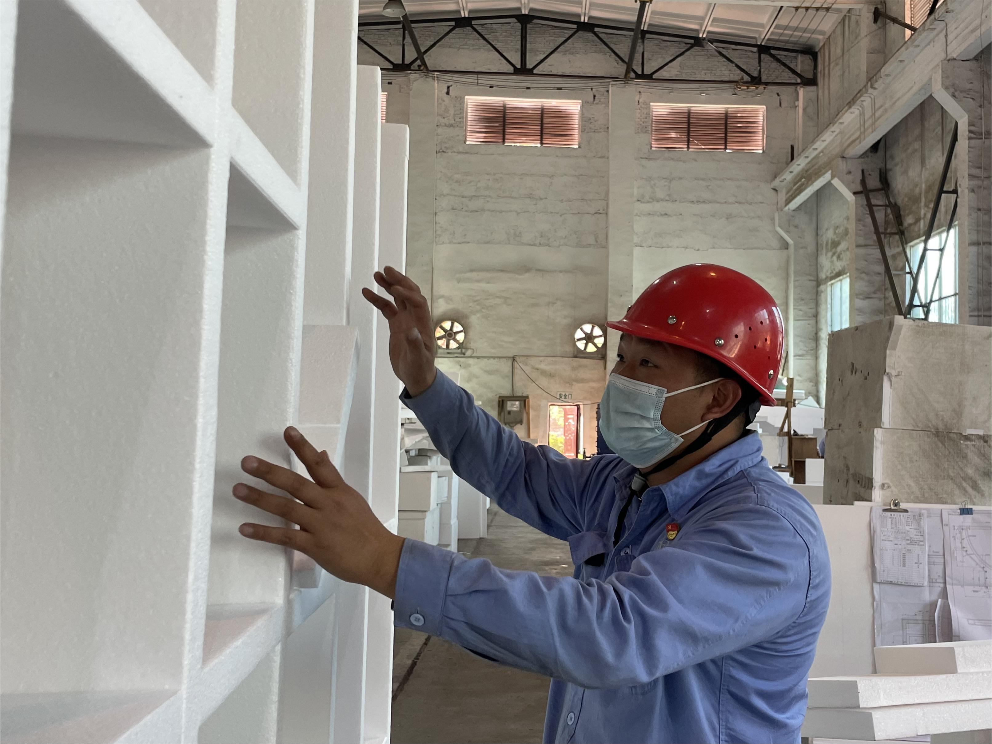 【身邊榜樣】雷建偉：扎根一線深耕耘，力行匠人“模”出彩